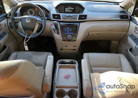 2015 Honda Odyssey Touring z USA, uszkodzony, nr VIN 5FNRL5H95FB026165